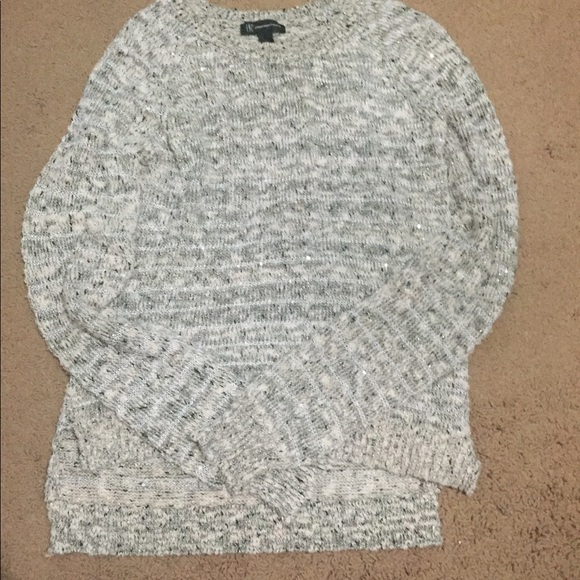 Grey Sweater - Picture 1 of 2